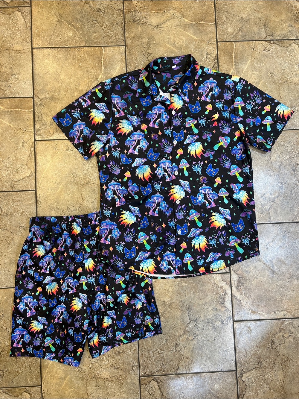 Psychedelic Cat/mushroom short set sz L
